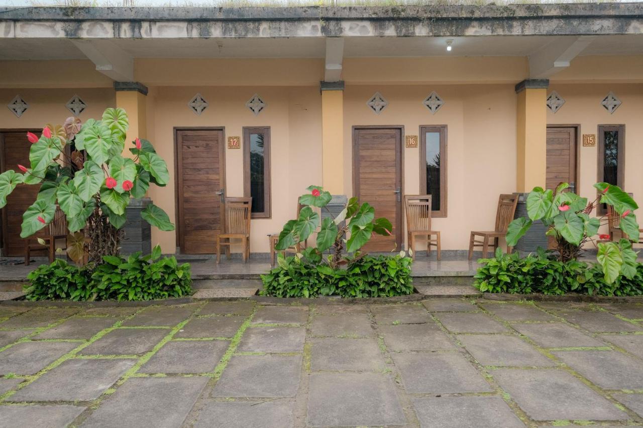 Pelangi Homestay Bedugul Redpartner Екстер'єр фото